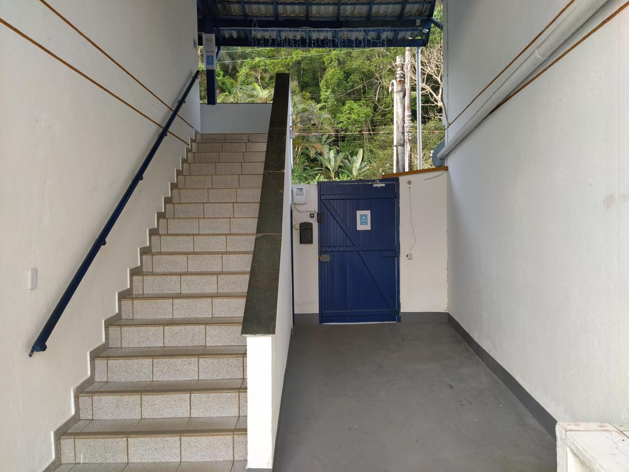 Condominio Encantador Com Piscina Убатуба Екстериор снимка